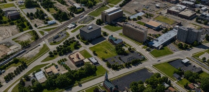 147 S Saginaw St, Pontiac, MI - Aerial  map view - Image1