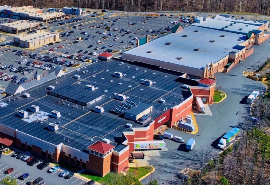 5th St, Charlottesville, VA à louer - Photo du bâtiment - Image 1 de 6