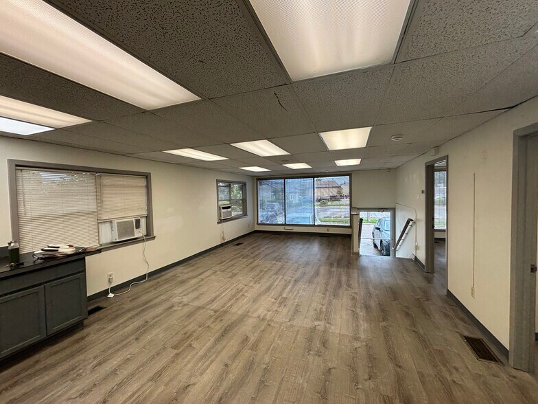 101 Pasadena Ave, Metairie, LA à louer - Photo du bâtiment - Image 2 de 10