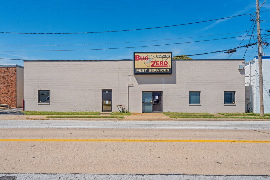 311 N Waverly Ave, Springfield, MO for lease - Building Photo - Image 3 of 63