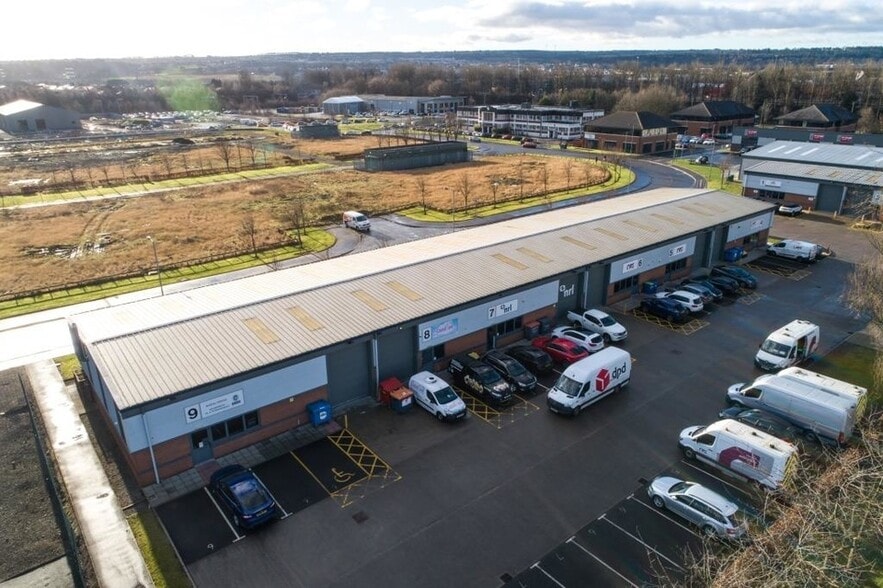 Roseland Hall, Grangemouth for lease - Building Photo - Image 2 of 4