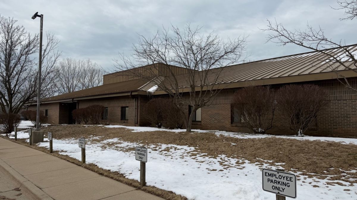 497 Waukonda Rd, Benton Harbor, MI for sale Building Photo- Image 1 of 19