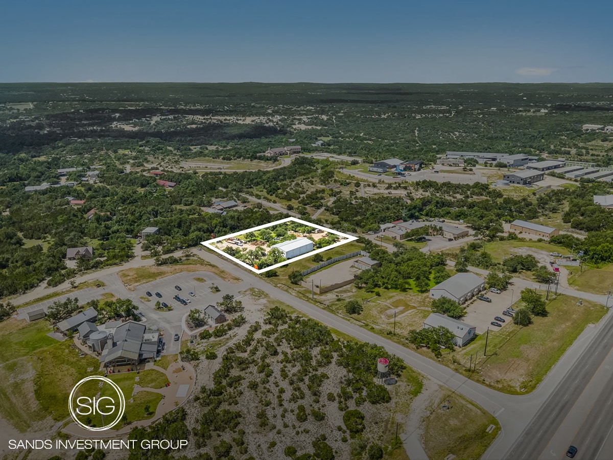 179 S Canyonwood Dr, Dripping Springs, TX for sale Primary Photo- Image 1 of 6