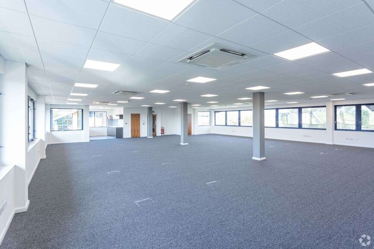 Almondsbury Business Park, Bradley Stoke for lease Interior Photo- Image 1 of 8