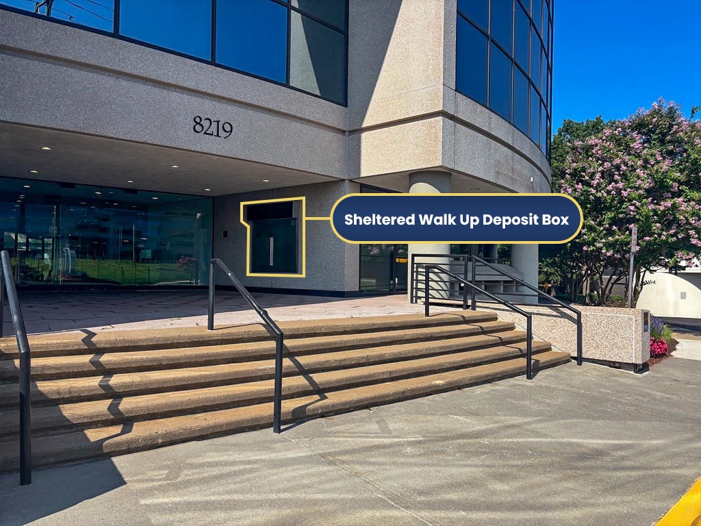 8219 Leesburg Pike, Vienna, VA for lease Interior Photo- Image 1 of 3