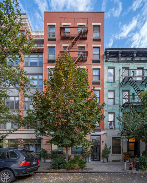 231 E 111th St, New York, NY for sale - Building Photo - Image 1 of 12