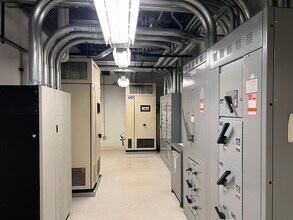 550 W Washington Blvd, Chicago, IL for lease Building Photo- Image 1 of 2