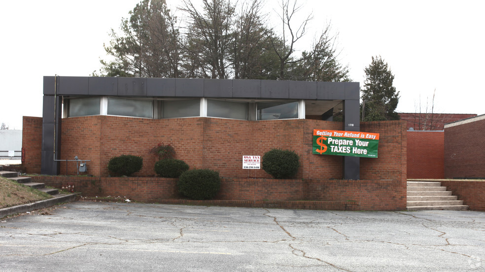 1710 E Bessemer Ave, Greensboro, NC for sale - Primary Photo - Image 1 of 1