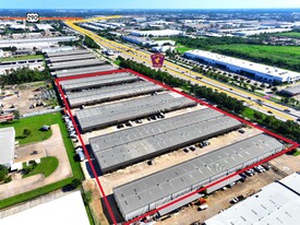 Beltway 8 Business Park - Entrepôt