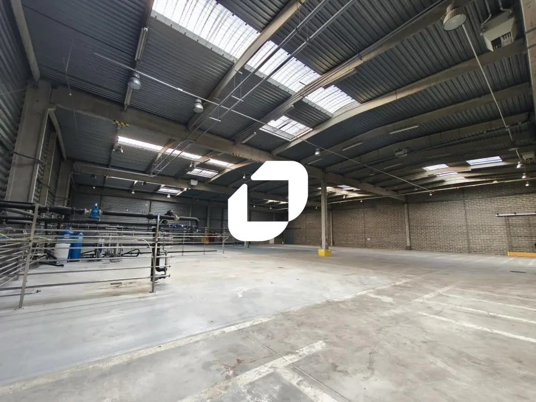 Industrial in Sucy-en-Brie for lease Interior Photo- Image 1 of 16