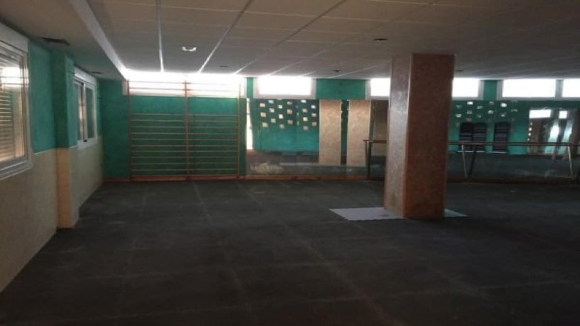 Camino del Río Genil, Cenes de la Vega, GRA 18190 - - - Interior Photo - Image 1 of 8