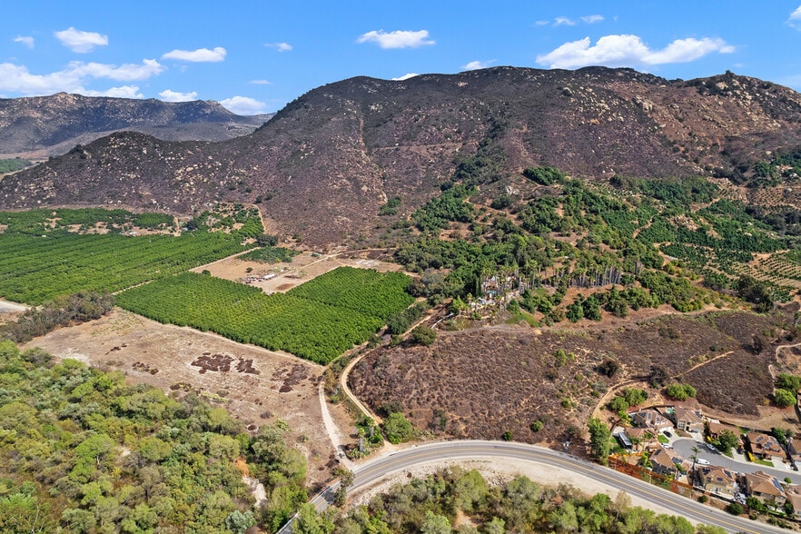 3264 Shearer Xing, Fallbrook, CA for sale - Aerial - Image 3 of 27