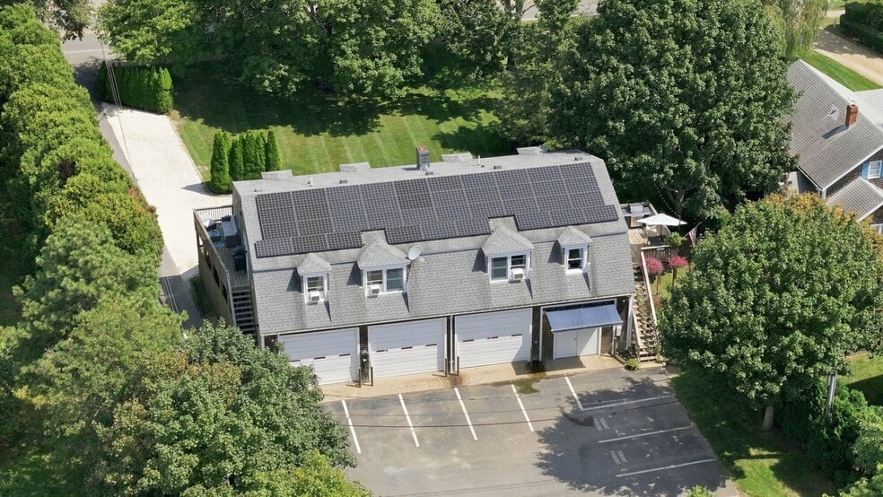 148 Katama Rd, Edgartown, MA à vendre - Photo du bâtiment - Image 2 de 64