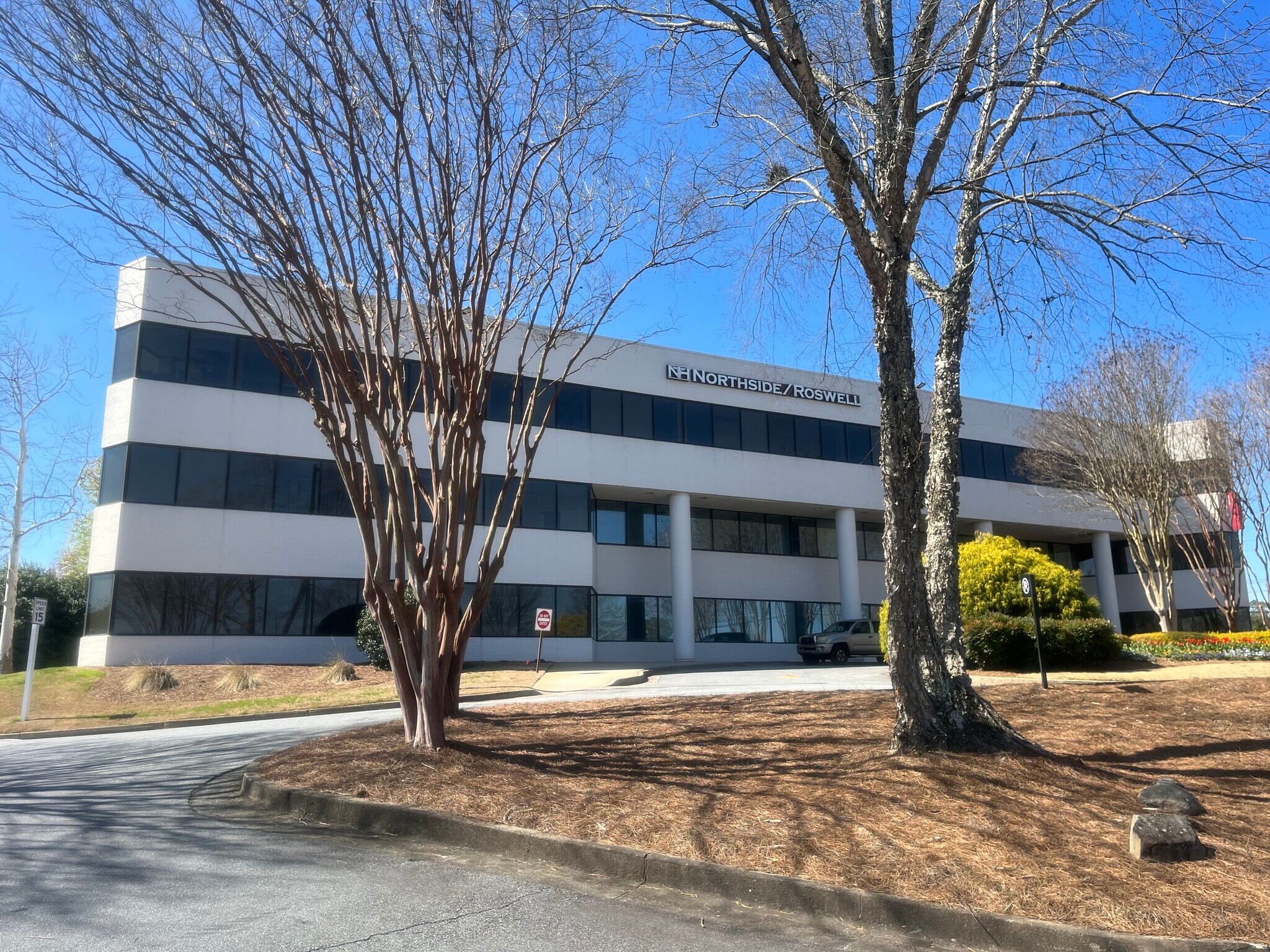 11685 Alpharetta Hwy, Roswell, GA à louer Photo du bâtiment- Image 1 de 6