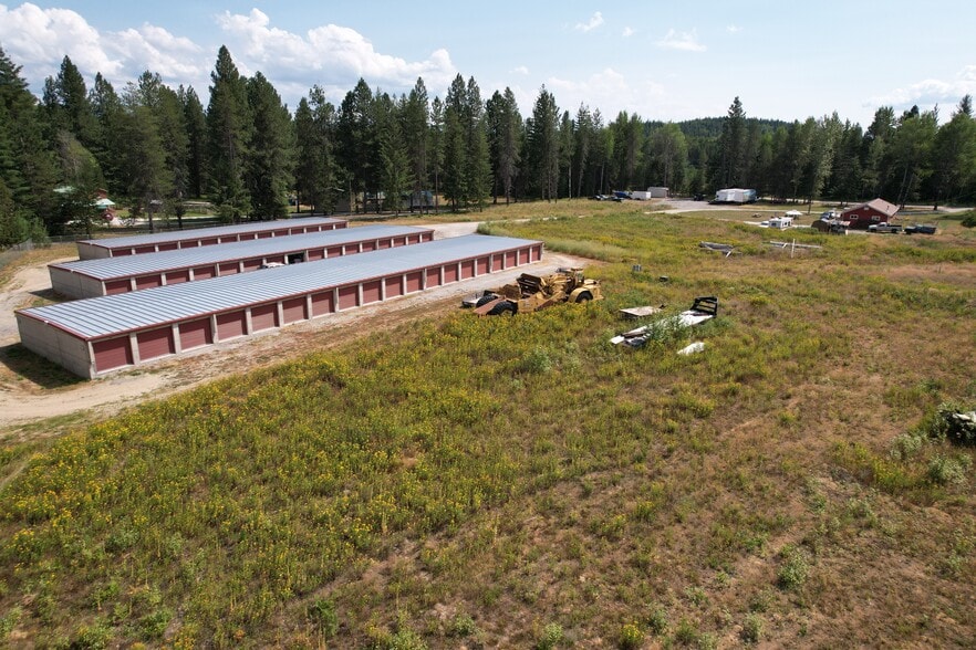 55 Samuels Rd, Sandpoint, ID à vendre - Photo du bâtiment - Image 2 de 12