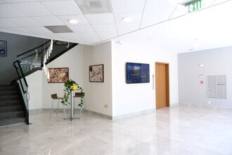 2955 Main St, Irvine, CA for lease Lobby- Image 2 of 19