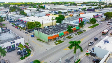 2235 NW 20th St, Miami, FL à louer Photo intérieure- Image 2 de 7