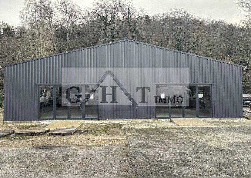 Industriel dans Creil à louer - Photo du bâtiment - Image 1 de 4