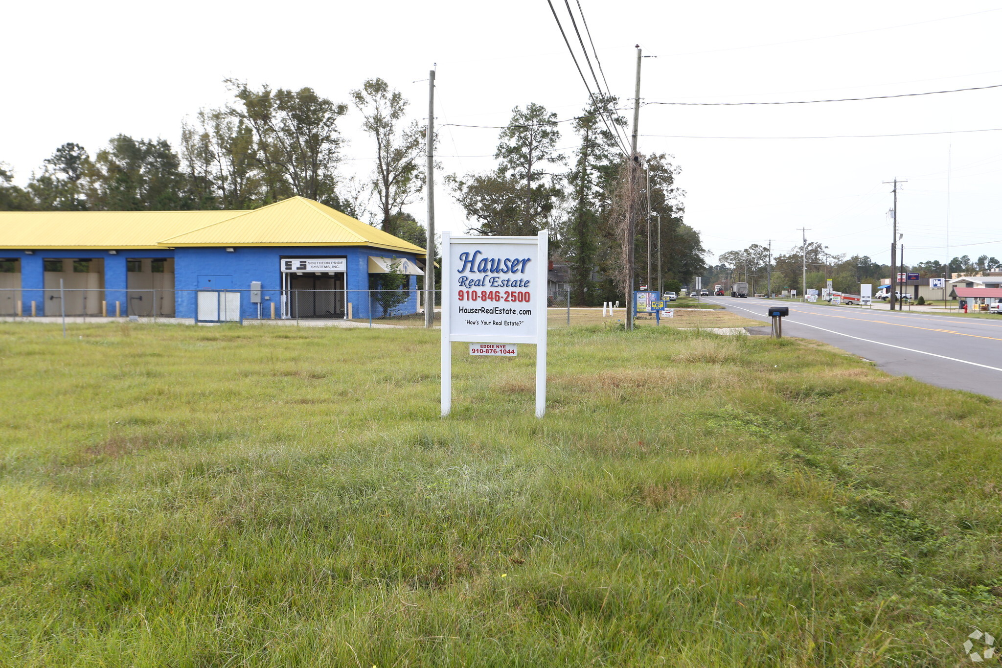 921 S Poplar St, Elizabethtown, NC for sale Primary Photo- Image 1 of 1