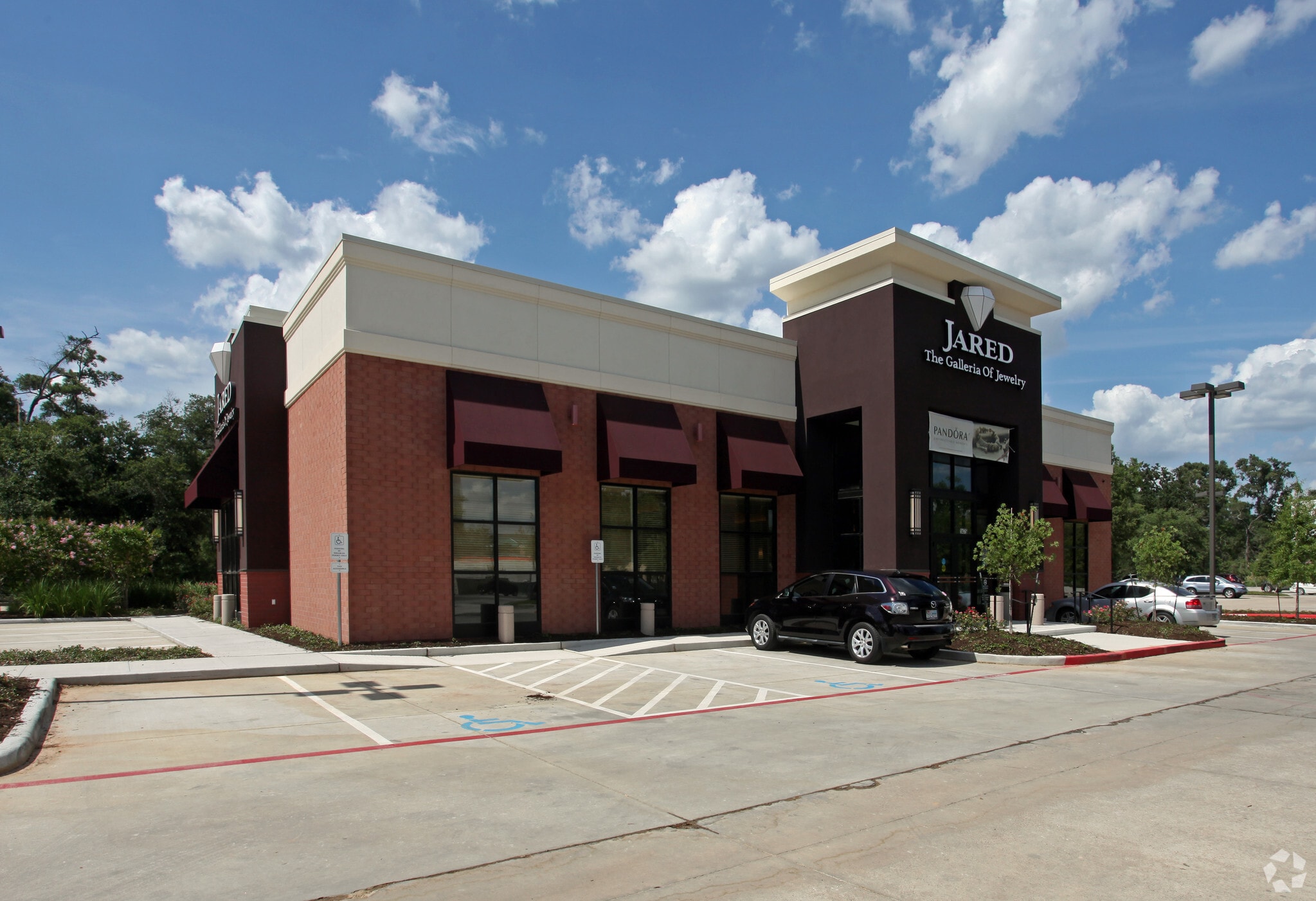 1475 Lake Woodlands Dr, Spring, TX for sale Primary Photo- Image 1 of 3