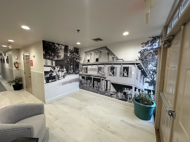 83 Princeton Ave, Hopewell, NJ à louer - Photo du bâtiment - Image 3 de 10