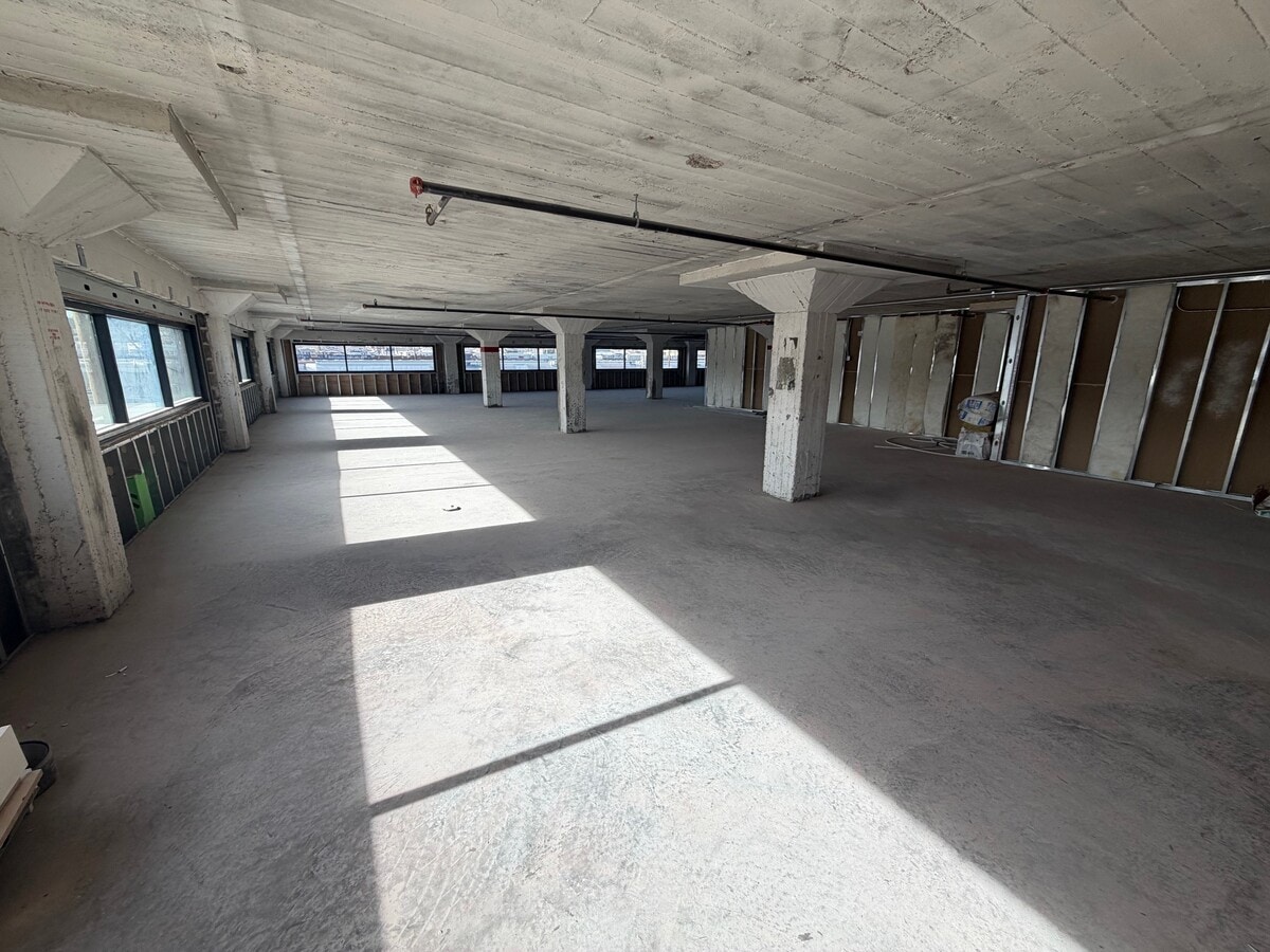 1125 Texas Ave, El Paso, TX 79901 - Unité 201 - - Photo intérieure - Image 1 of 9