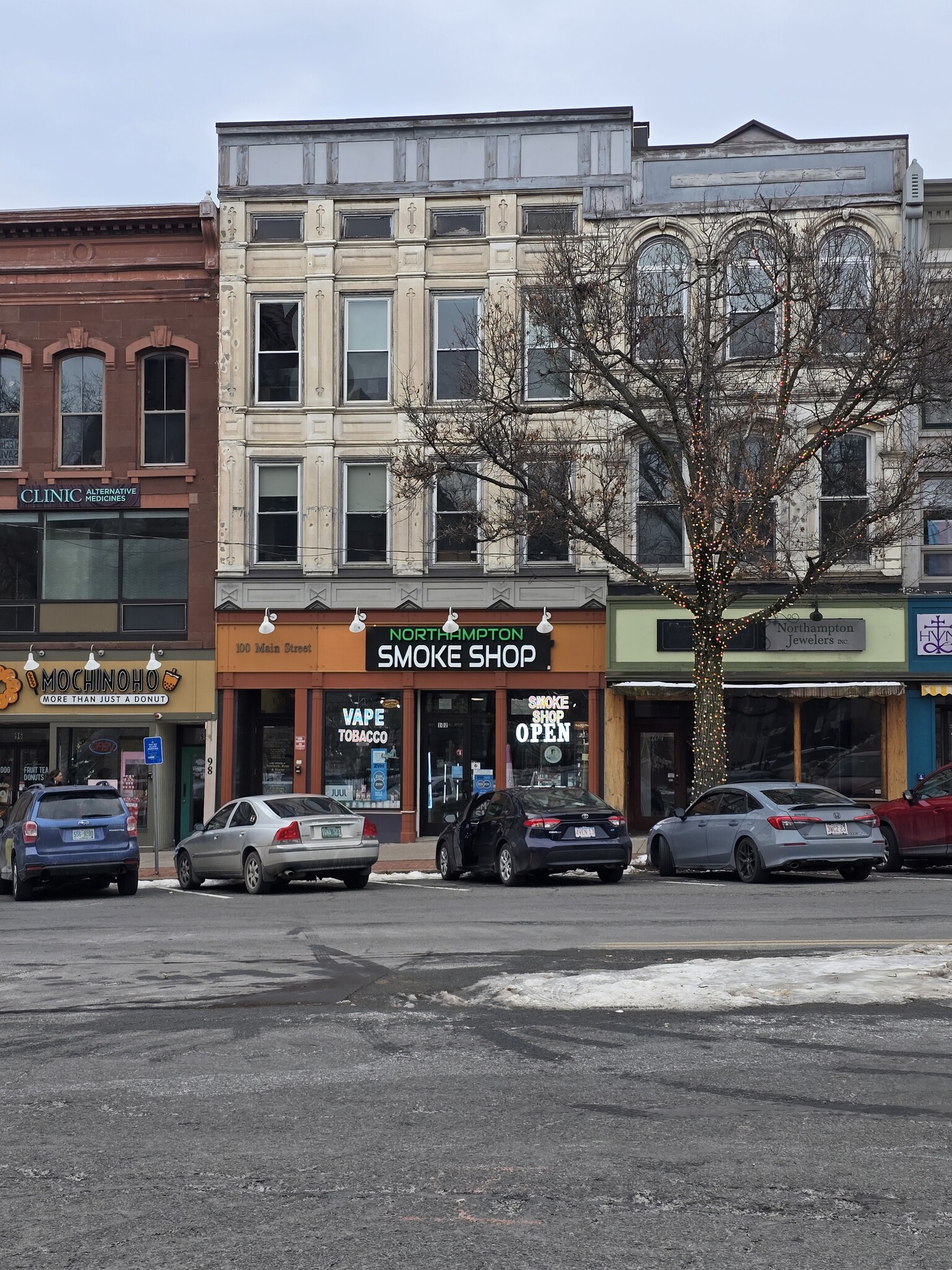 100 Main St, Northampton, MA for lease Primary Photo- Image 1 of 3