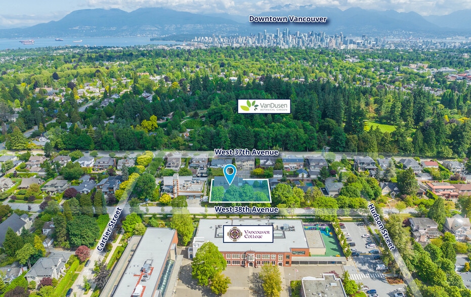 1357 W 38th Av, Vancouver, BC à vendre - Photo du bâtiment - Image 2 de 4