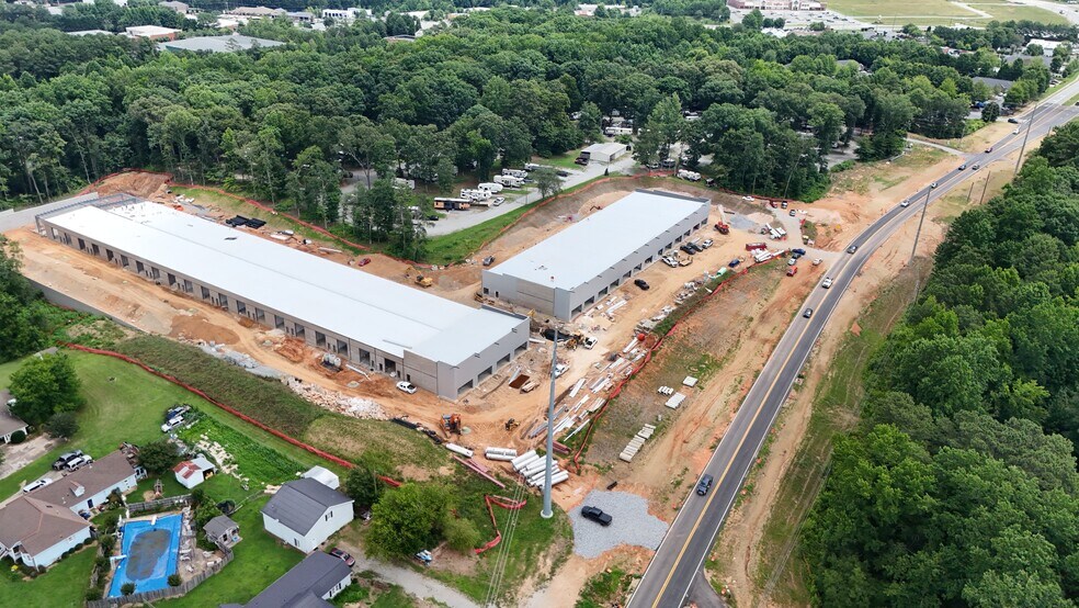 2570 Atlanta hwy, Cumming, GA à vendre - Photo du bâtiment - Image 2 de 9