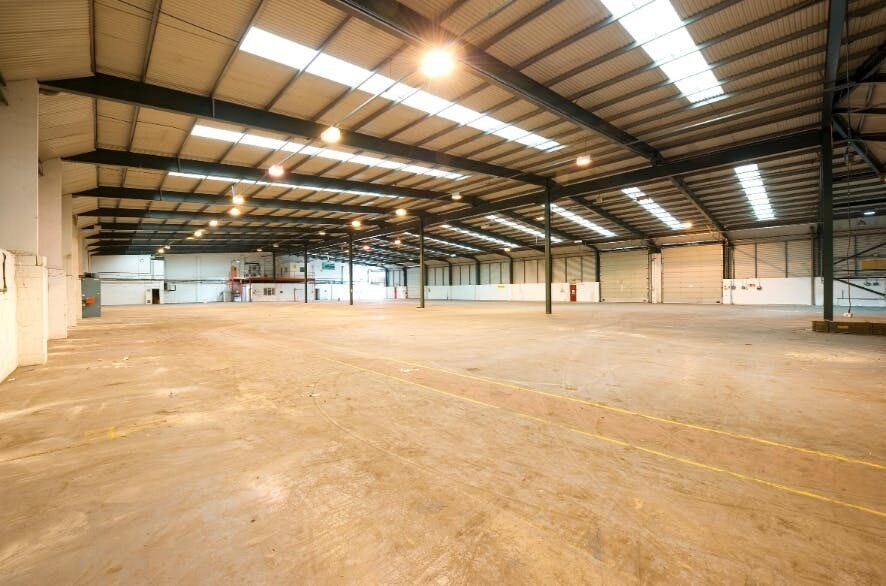 552 Fairlie Rd, Slough à louer - Photo intérieure - Image 3 de 5