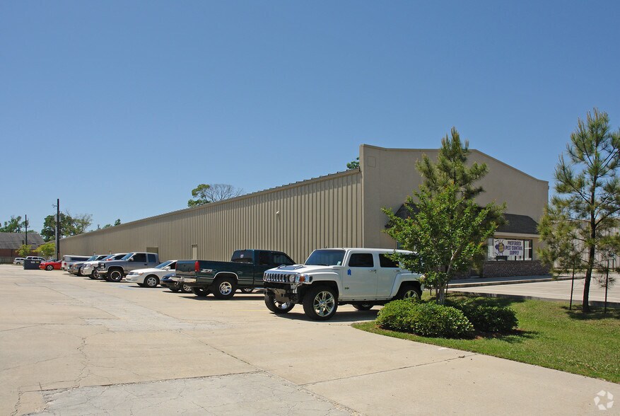 11114 Cedar Park Ave, Baton Rouge, LA for lease - Building Photo - Image 2 of 6