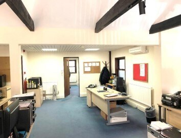 18-20 East St, Tonbridge à louer - Photo intérieure - Image 2 de 2