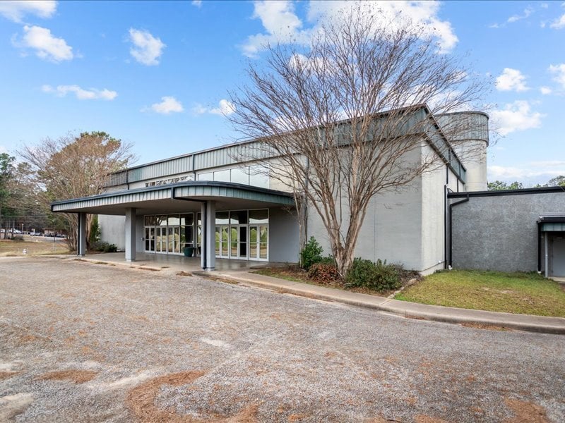 1819 Spring St, Palestine, TX à vendre Photo principale- Image 1 de 61