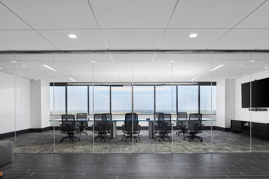 9400 N Broadway Ext, Oklahoma City, OK à louer - Photo intérieure - Image 2 de 8