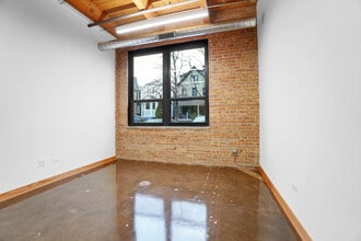 1800-1814 W Cuyler Ave, Chicago, IL à louer Photo intérieure- Image 2 de 3