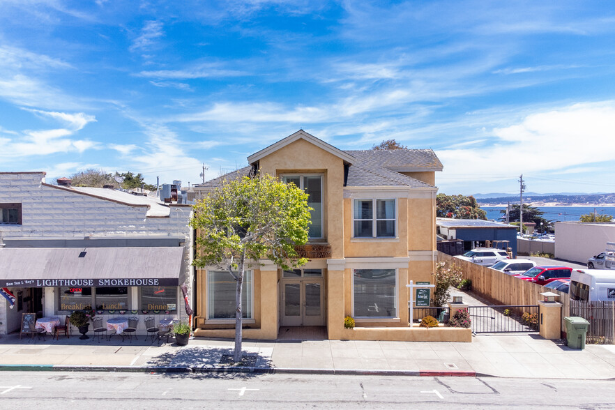 786 Lighthouse Ave, Monterey, CA à vendre - Photo du bâtiment - Image 1 de 1