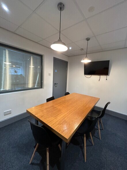 13 Harbury Rd, Bristol à louer - Photo du bâtiment - Image 3 de 4