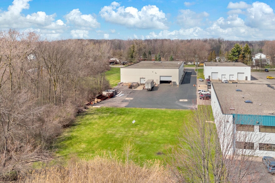 30881 Beverly Rd, Romulus, MI for sale - Building Photo - Image 3 of 4