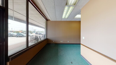 12243-12305 Natural Bridge Rd, Bridgeton, MO for lease Matterport 3D Scan- Image 1 of 3