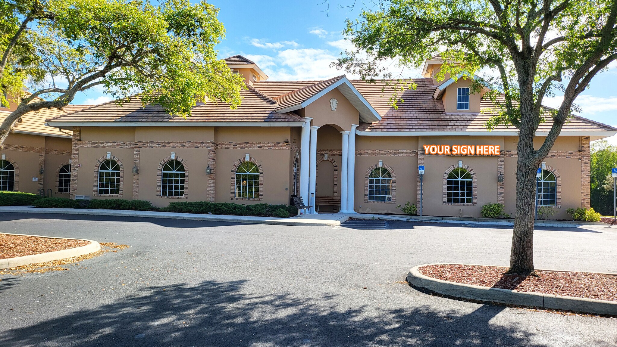 1750 SW Health Pky, Naples, FL à louer Photo du bâtiment- Image 1 de 9