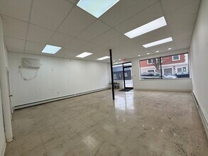 179 Main St, Ridgefield Park, NJ for lease Interior Photo- Image 1 of 4