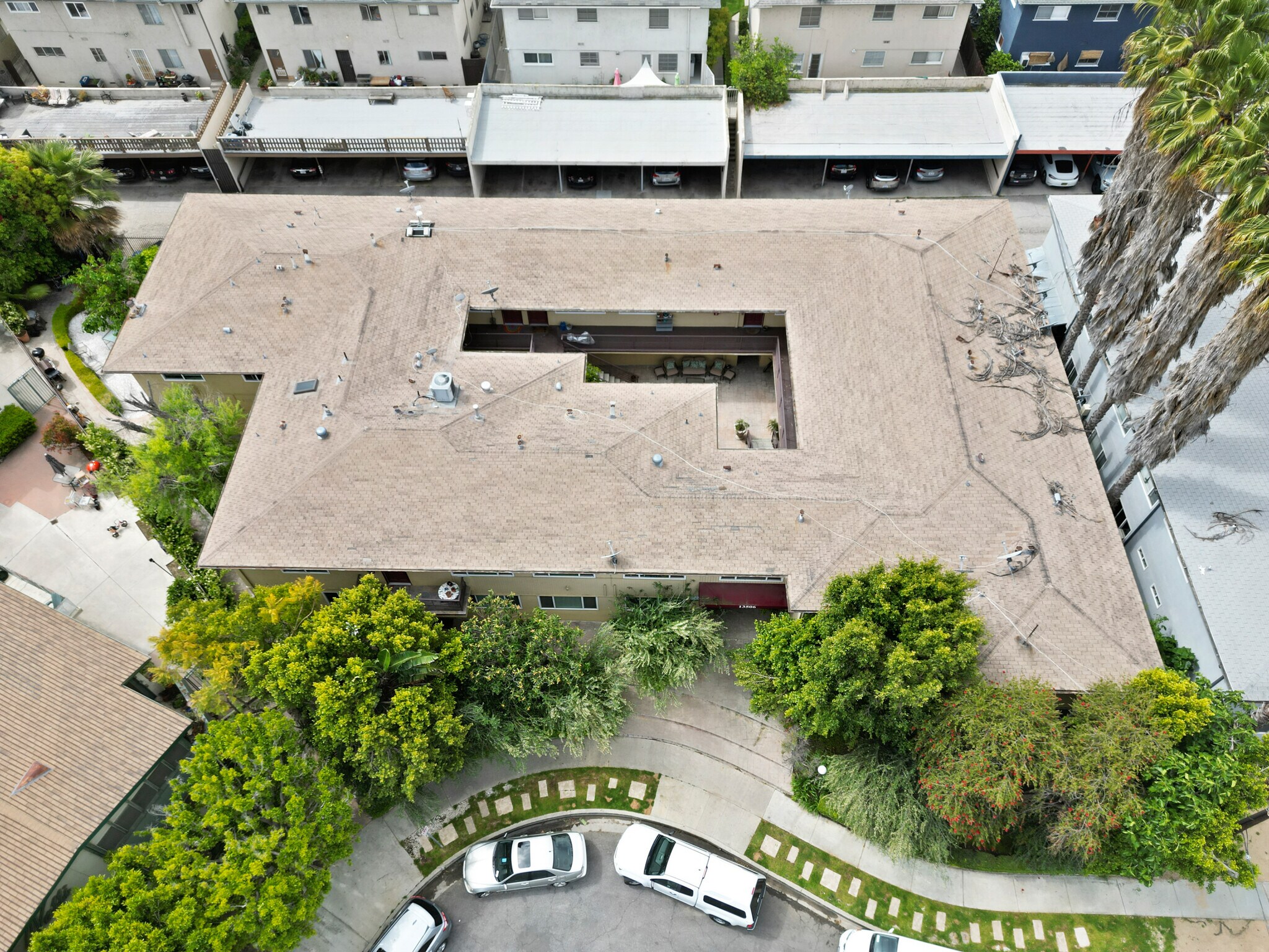 13506 Rye St, Sherman Oaks, CA à vendre Photo du bâtiment- Image 1 de 1