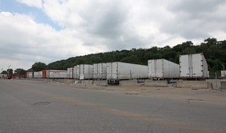 More details for 2101 Guinotte Ave, Kansas City, MO - Industrial for Lease