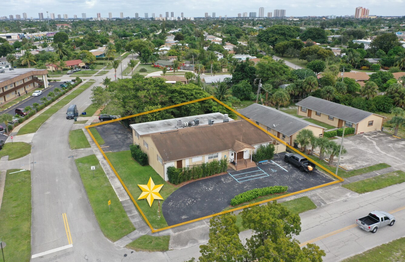 359 10th St, West Palm Beach, FL à louer Photo principale- Image 1 de 57