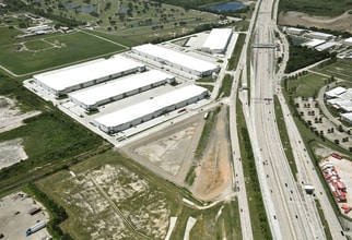 5959 E Sam Houston Pky S, Houston, TX for lease Interior Photo- Image 1 of 4