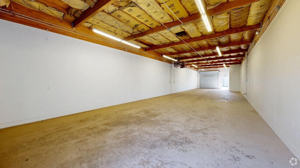 340 Freeport Blvd, Sparks, NV for lease - Matterport 3D Scan - Image 3 of 48