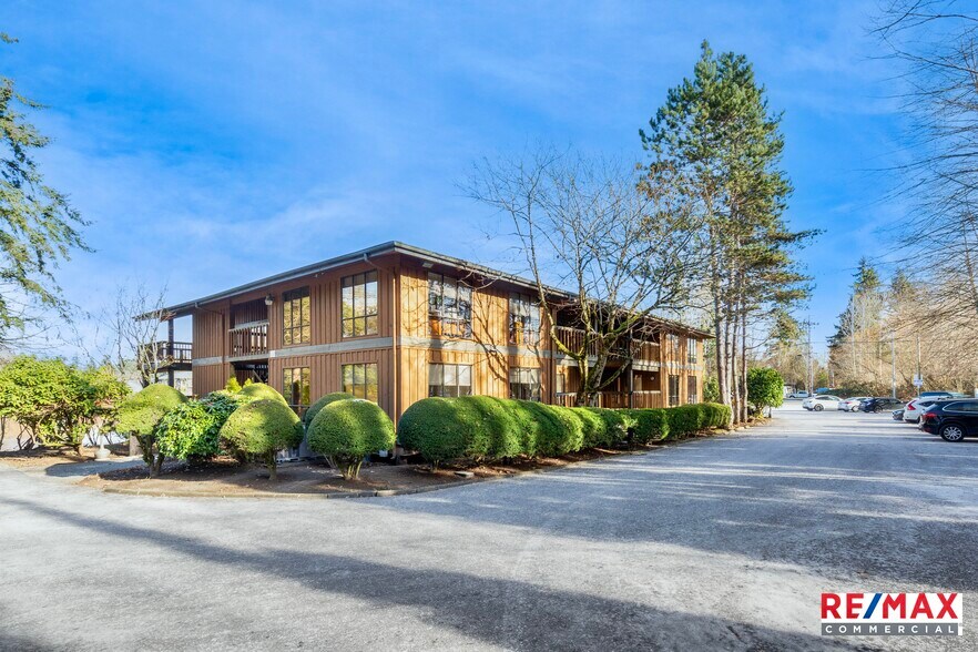20102 Cedar Valley Rd, Lynnwood, WA à louer - Photo du bâtiment - Image 2 de 8