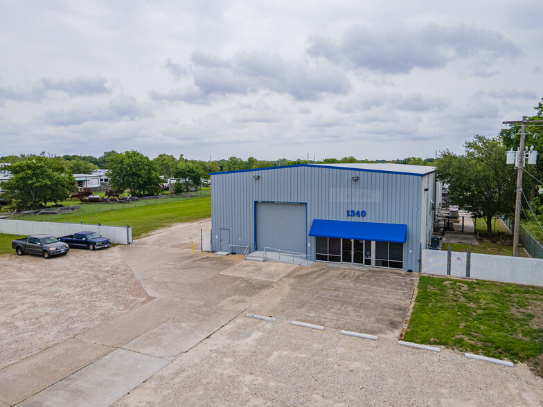 1340 Highway 3 S, League City, TX for lease - Building Photo - Image 1 of 38