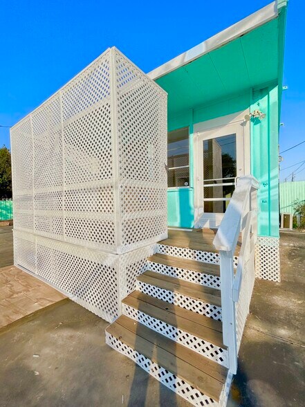 927 27th St, San Leon, TX à vendre - Photo du bâtiment - Image 3 de 36