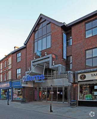 Plus de détails pour Church St, High Wycombe - Local commercial à louer